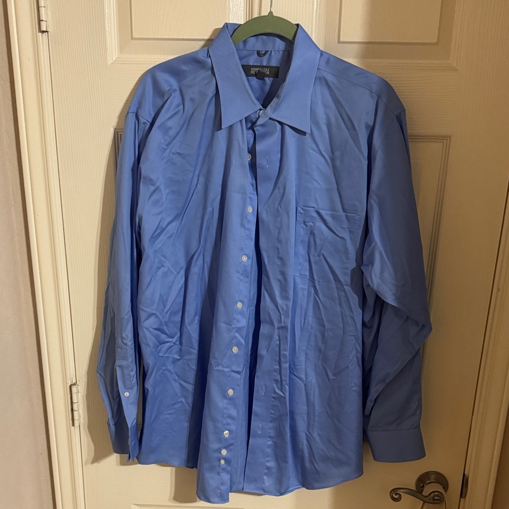 Light Blue Men's Dress Shirt